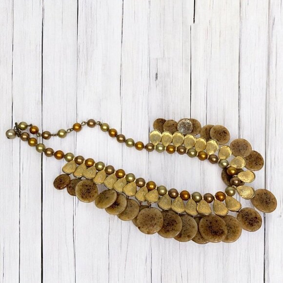 Faux Pearl & Shell Statement Bib Estate Necklace Gold Rust Orange Cream 17"L - Picture 4 of 4